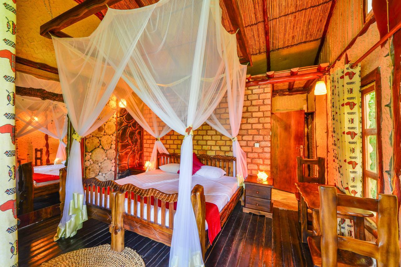 Mukono Town Serenada Eco Resort מראה חיצוני תמונה