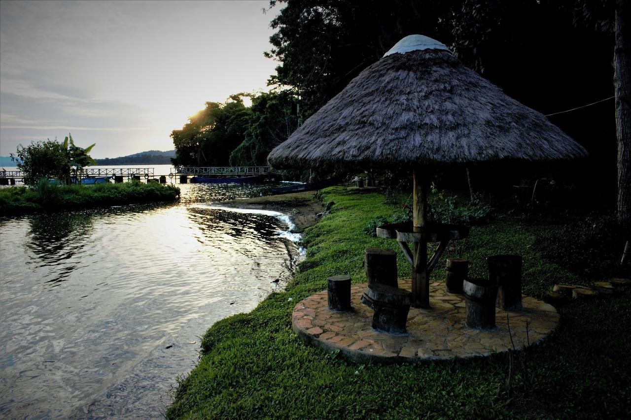 Mukono Town Serenada Eco Resort מראה חיצוני תמונה