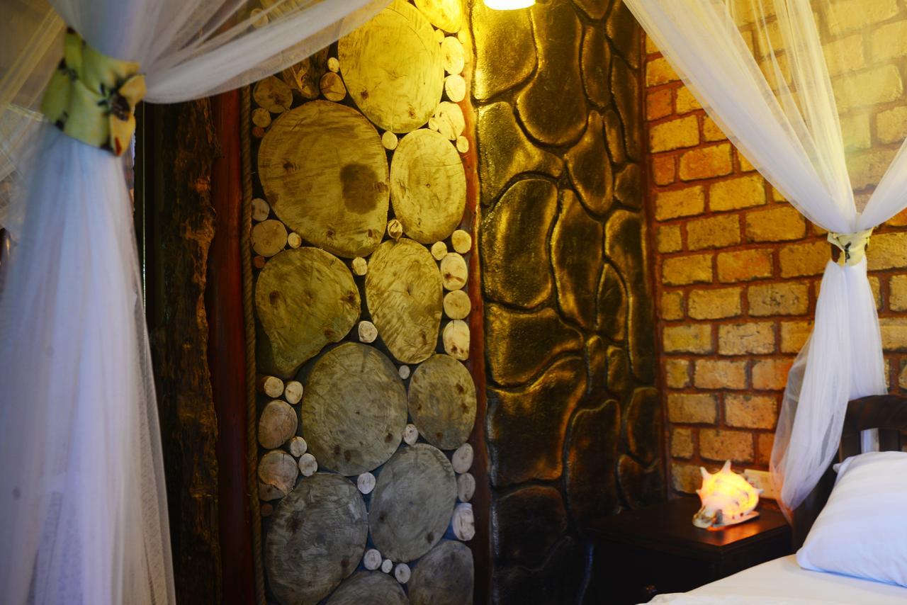 Mukono Town Serenada Eco Resort מראה חיצוני תמונה