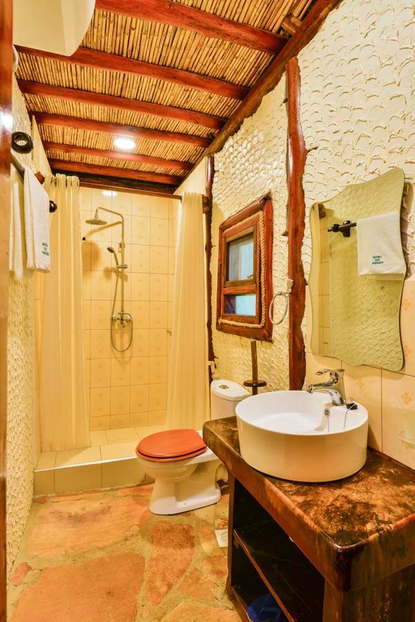 Mukono Town Serenada Eco Resort מראה חיצוני תמונה